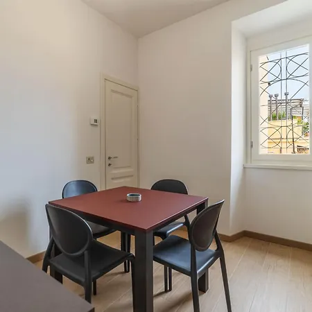 Joivy Cavour 238 Apartament
