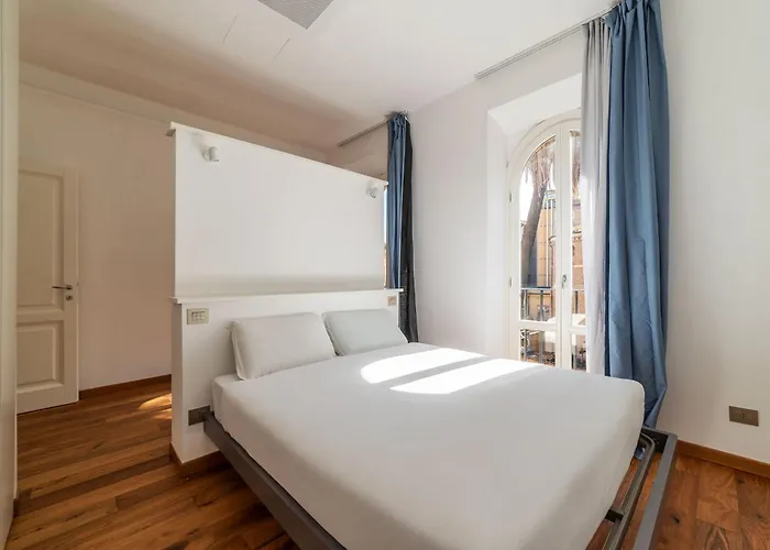 Joivy Cavour 238 Řím