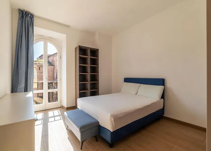 Joivy Cavour 238 Řím